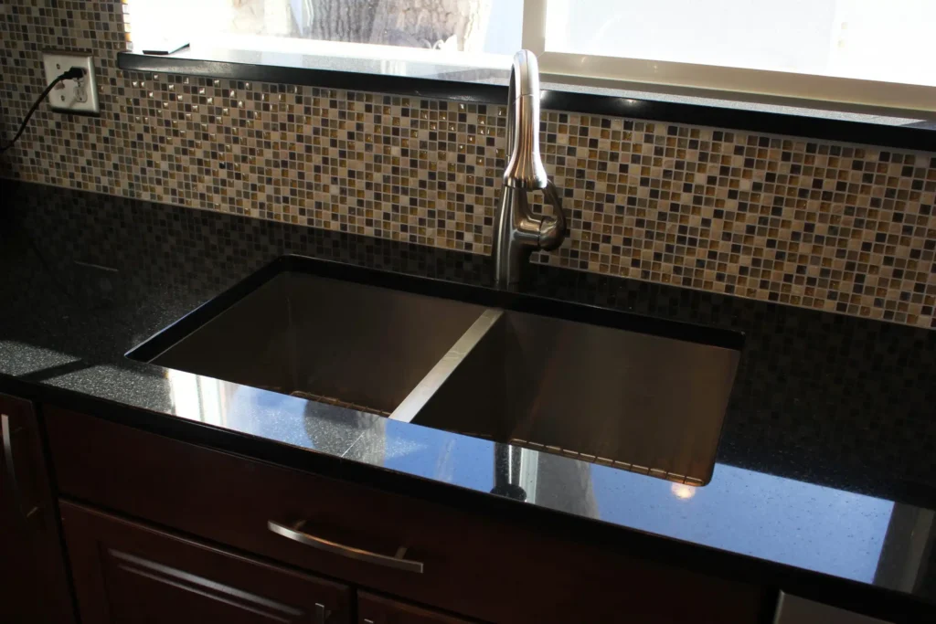 Double Under Mount Square Sink