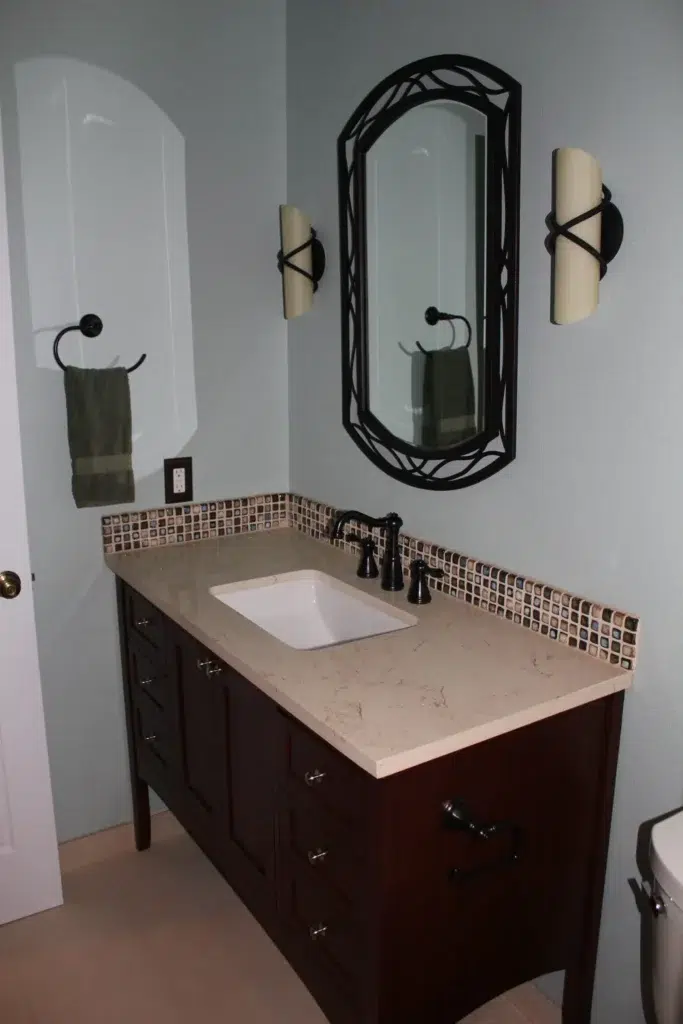 HOW TO DEMOLISH A BATHROOM